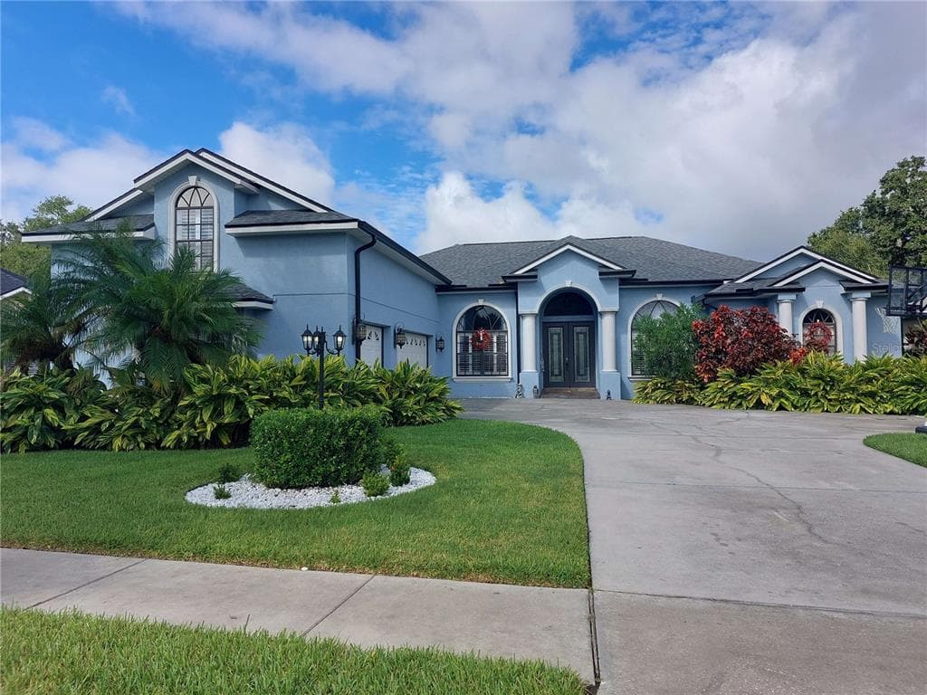 1212 CARRIAGE PARK DRIVE VALRICO, FL 33594
