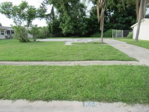 1668 ROUNDTREE ROAD HOLIDAY, FL 34690