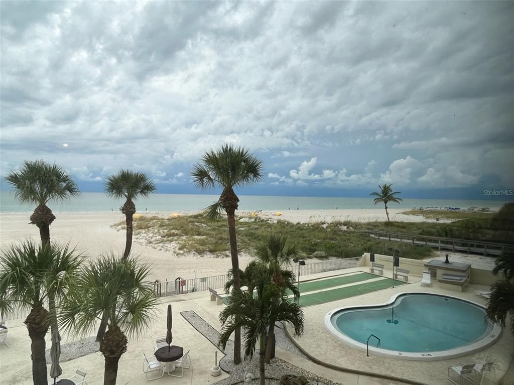 5000 GULF BOULEVARD UNIT 304 ST PETE BEACH, FL 33706