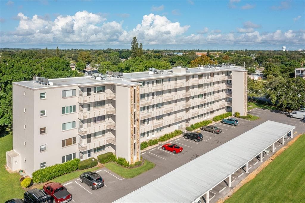 4210 IRONWOOD CIRCLE UNIT 101J BRADENTON, FL 34209
