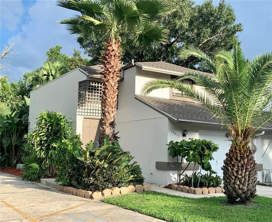 12415 TITUS COURT UNIT 12415 TAMPA, FL 33612