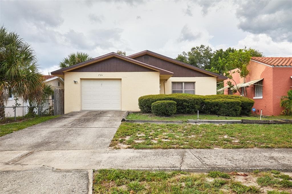 721 86TH AVENUE ST PETERSBURG, FL 33702