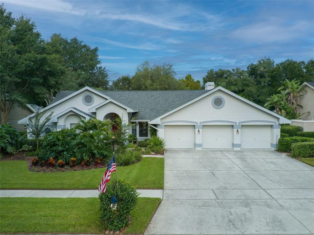 3907 TURKEY OAK DRIVE VALRICO, FL 33596