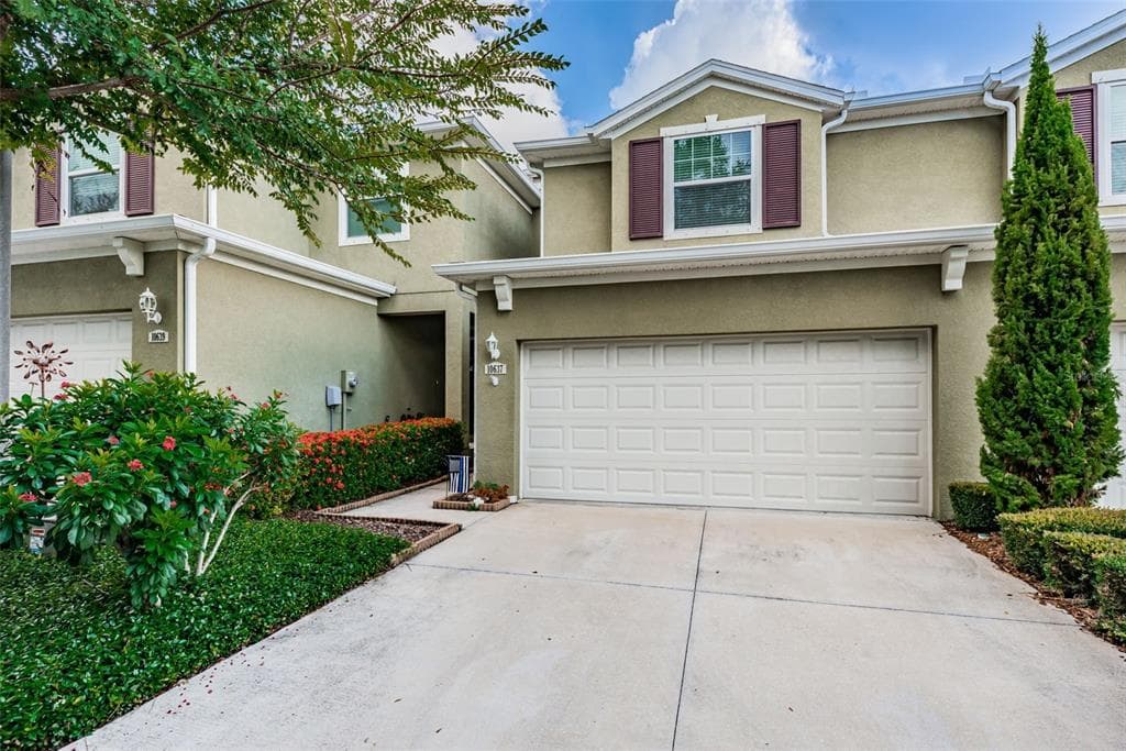 10637 WHITTINGTON COURT LARGO, FL 33773