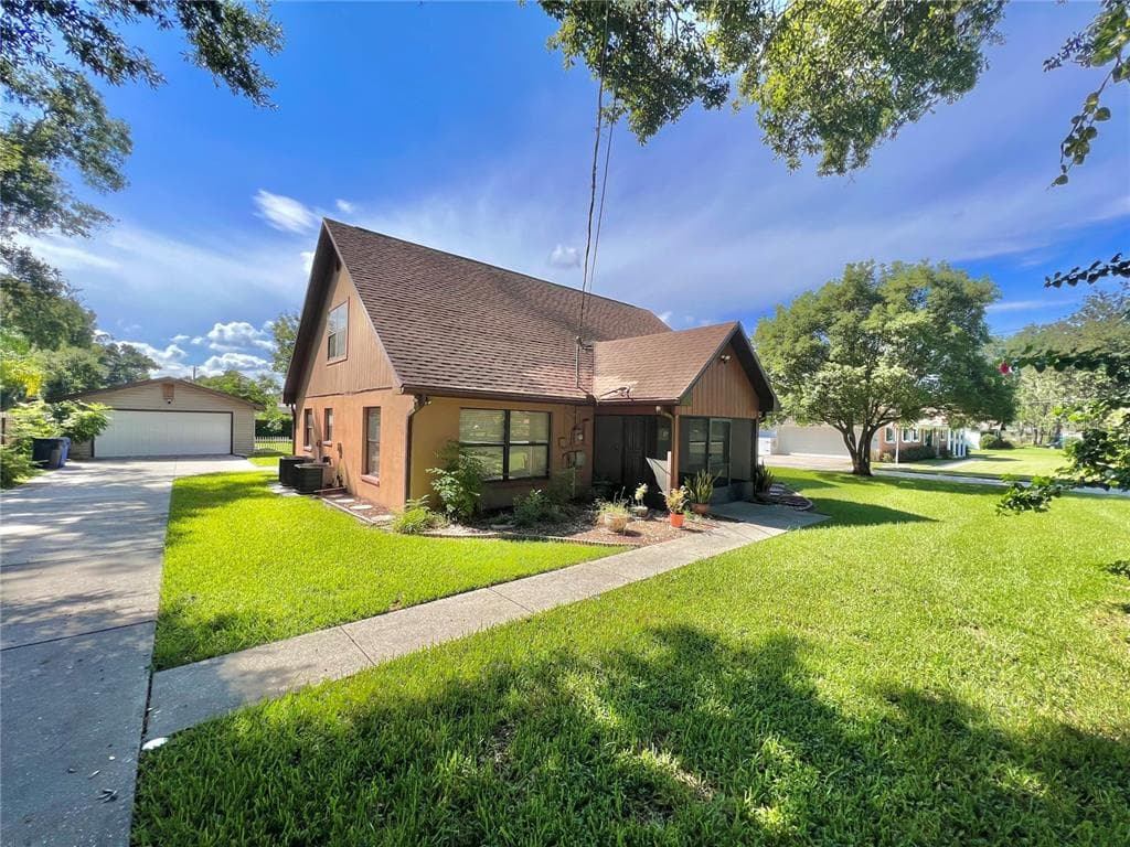 1016 MANDALAY DRIVE BRANDON, FL 33511