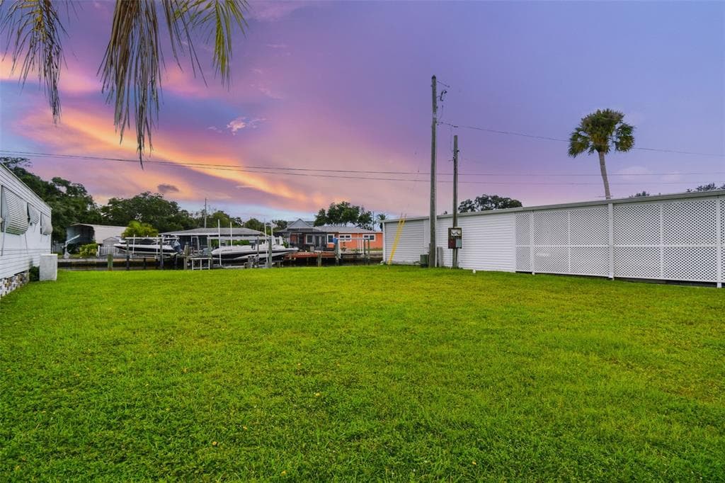 8740 43RD AVENUE N UNIT 136 ST PETERSBURG, FL 33709