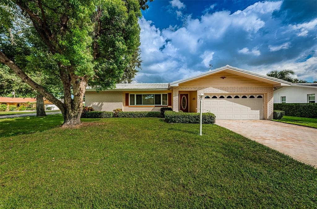 14181 111TH TERRACE LARGO, FL 33774