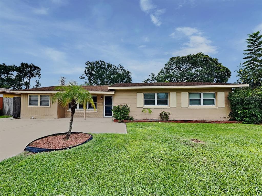 311 COUNTRY CLUB DRIVE OLDSMAR, FL 34677