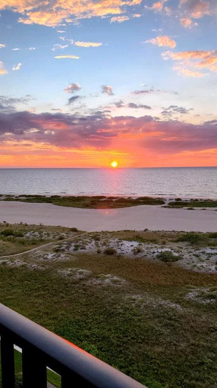 1290 GULF BOULEVARD UNIT 705 CLEARWATER, FL 33767