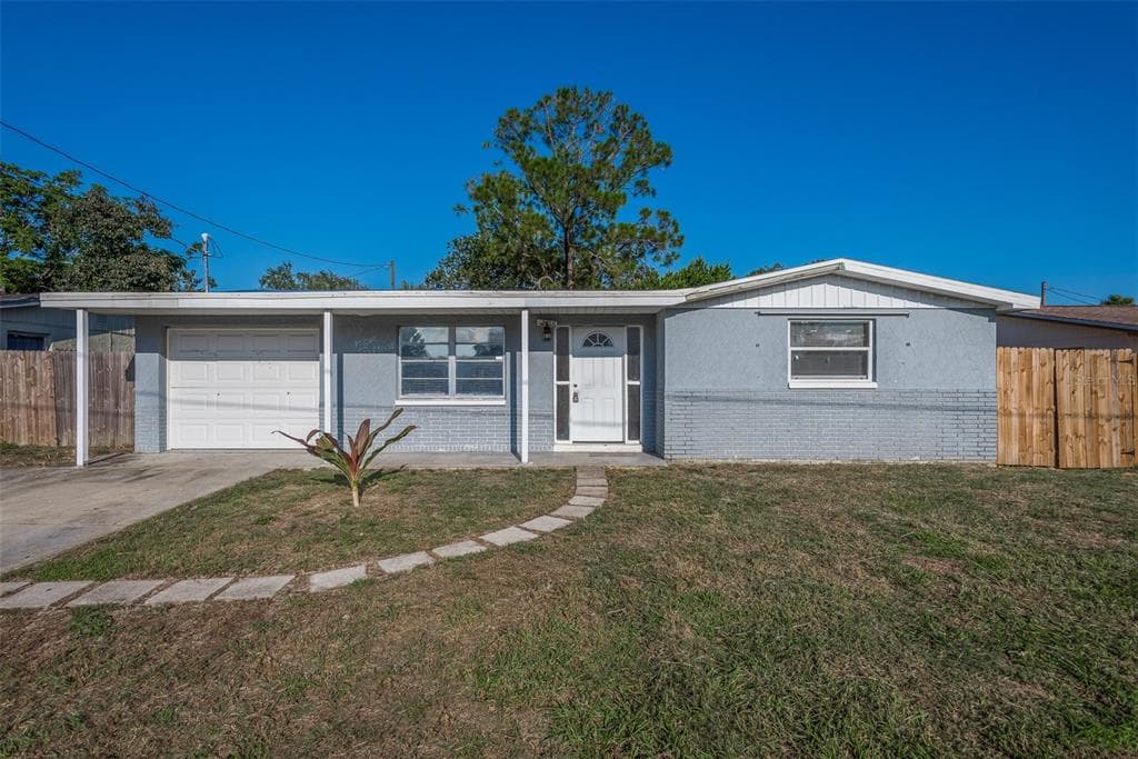 12816 COLLEGE HILL DRIVE HUDSON, FL 34667