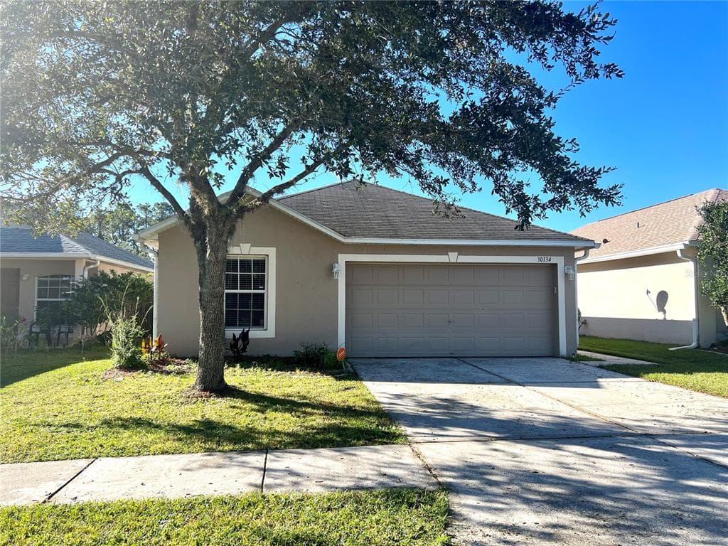 30134 RATTANA COURT WESLEY CHAPEL, FL 33545