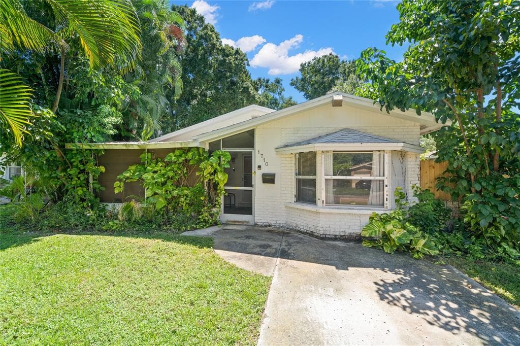1710 MONTANA AVENUE NE ST PETERSBURG, FL 33703