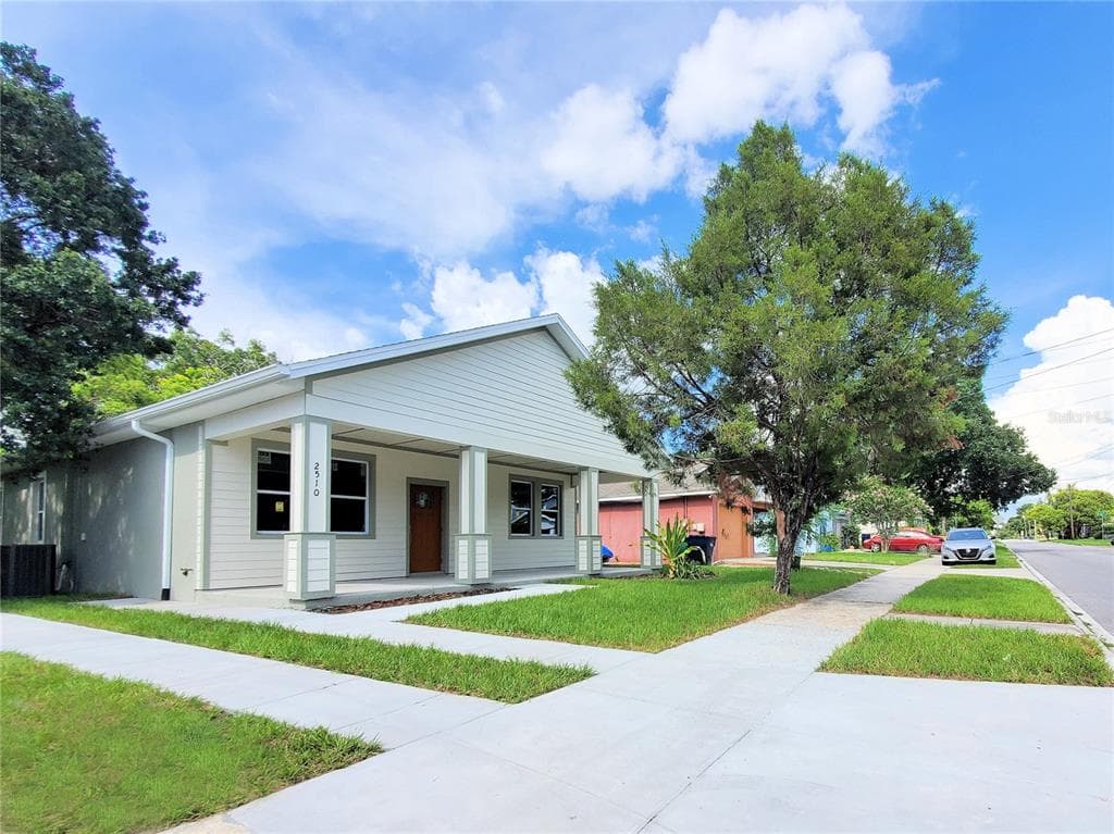 2916 N 18TH STREET TAMPA, FL 33605
