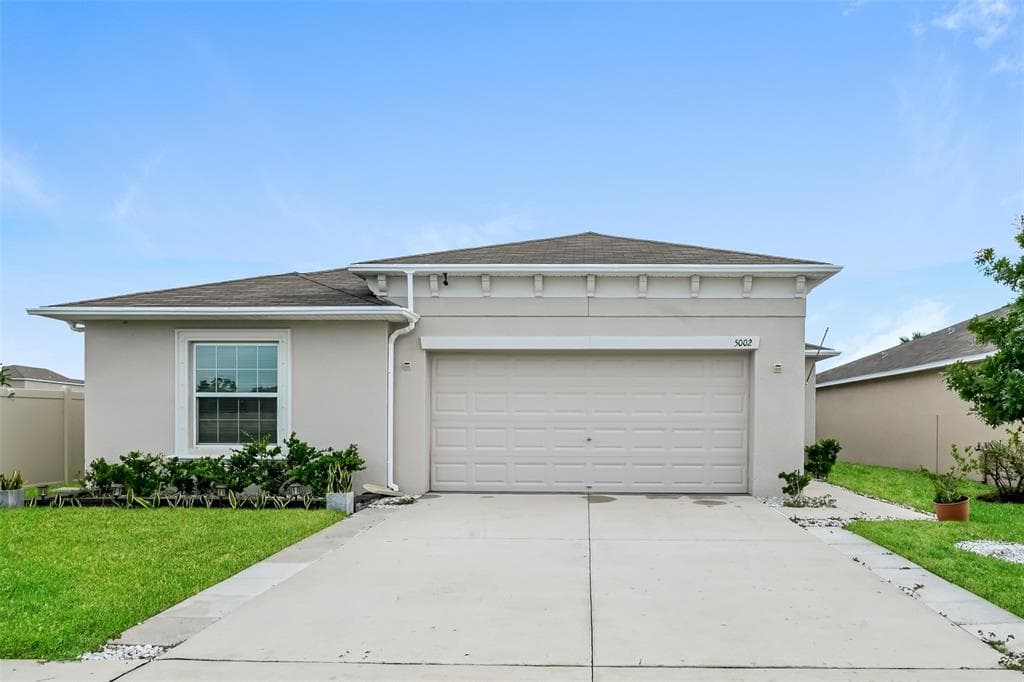 5002 GOLDEN FIG LANE WIMAUMA, FL 33598