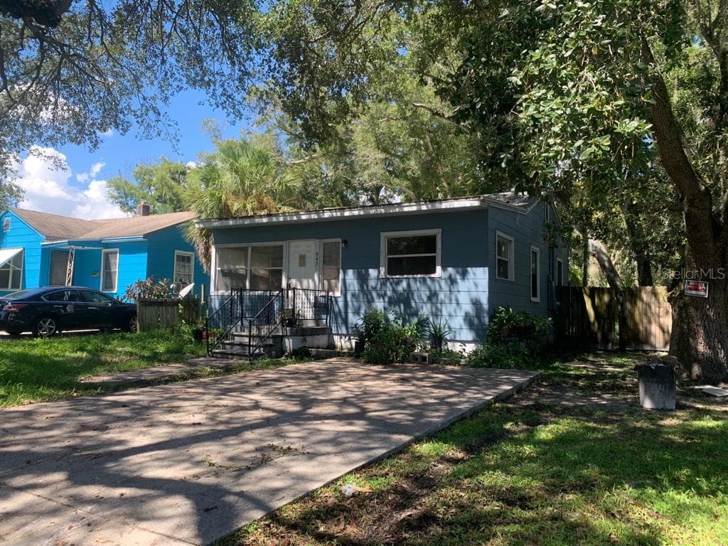 947 23RD AVENUE S ST PETERSBURG, FL 33705