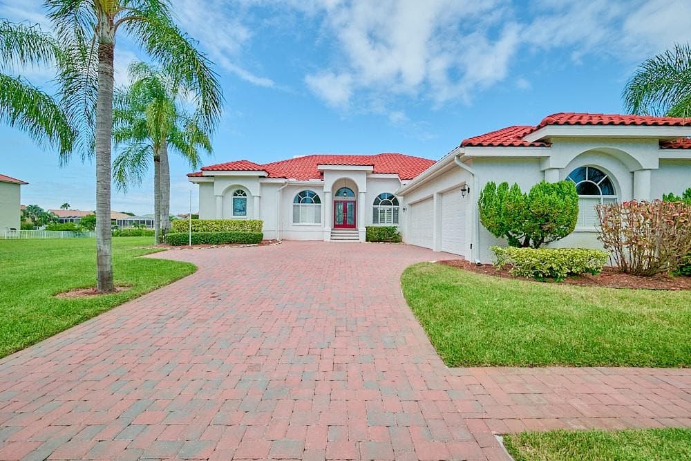 949 ALLEGRO LANE
