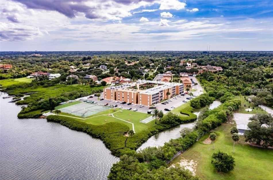 12760 INDIAN ROCKS ROAD UNIT 1060 LARGO, FL 33774