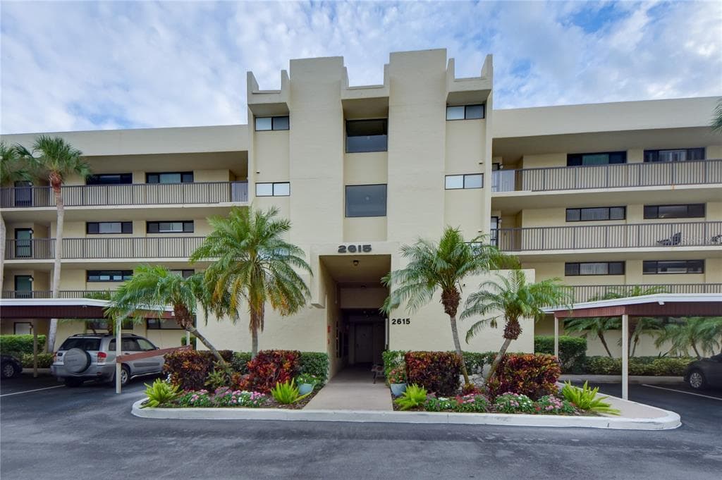 2615 COVE CAY DRIVE UNIT 307 CLEARWATER, FL 33760