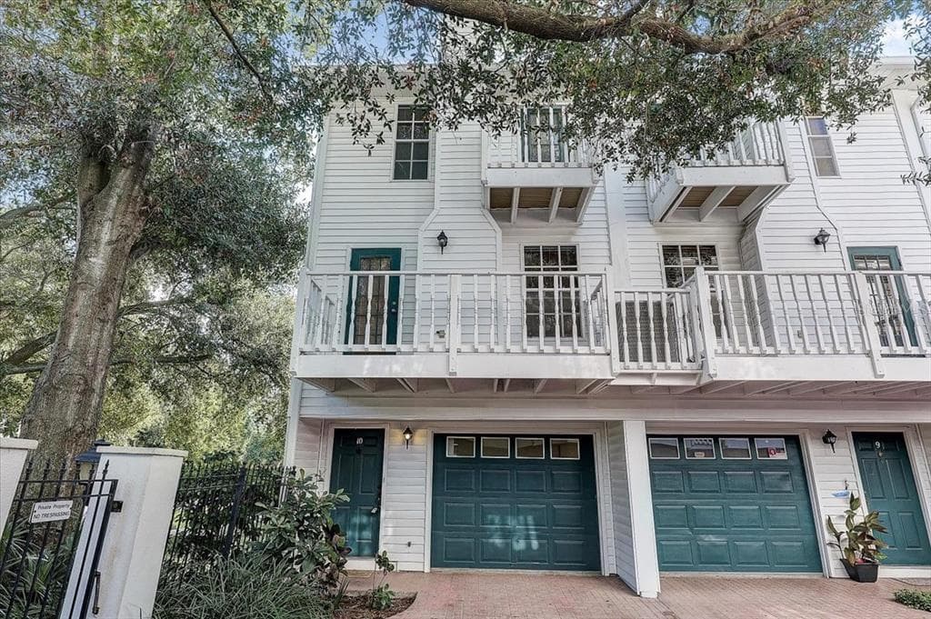 502 S WILLOW AVENUE UNIT 10 TAMPA, FL 33606