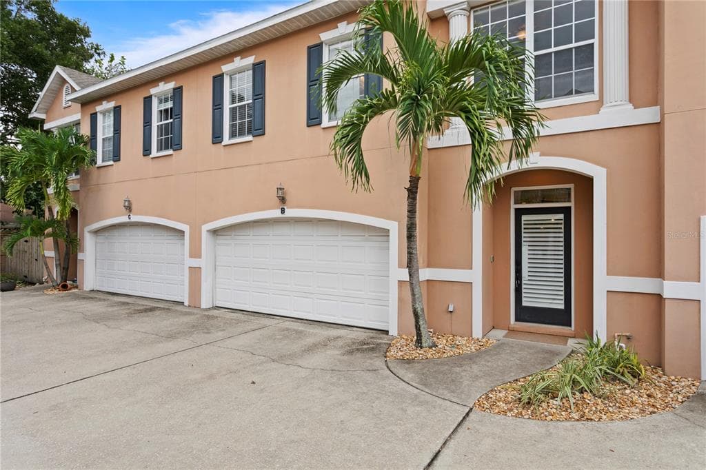 2607 W CLEVELAND STREET UNIT B TAMPA, FL 33609