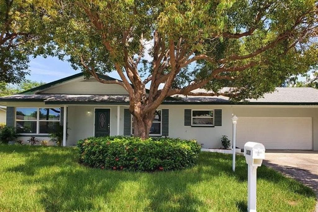 1830 PINE STREET CLEARWATER, FL 33764