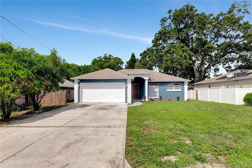 7135 50TH AVENUE N ST PETERSBURG, FL 33709