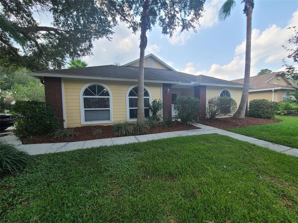 17502 WOODTHRUSH PLACE TAMPA, FL 33647