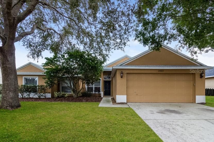 2933 HUNTERS LANE OVIEDO, FL 32766