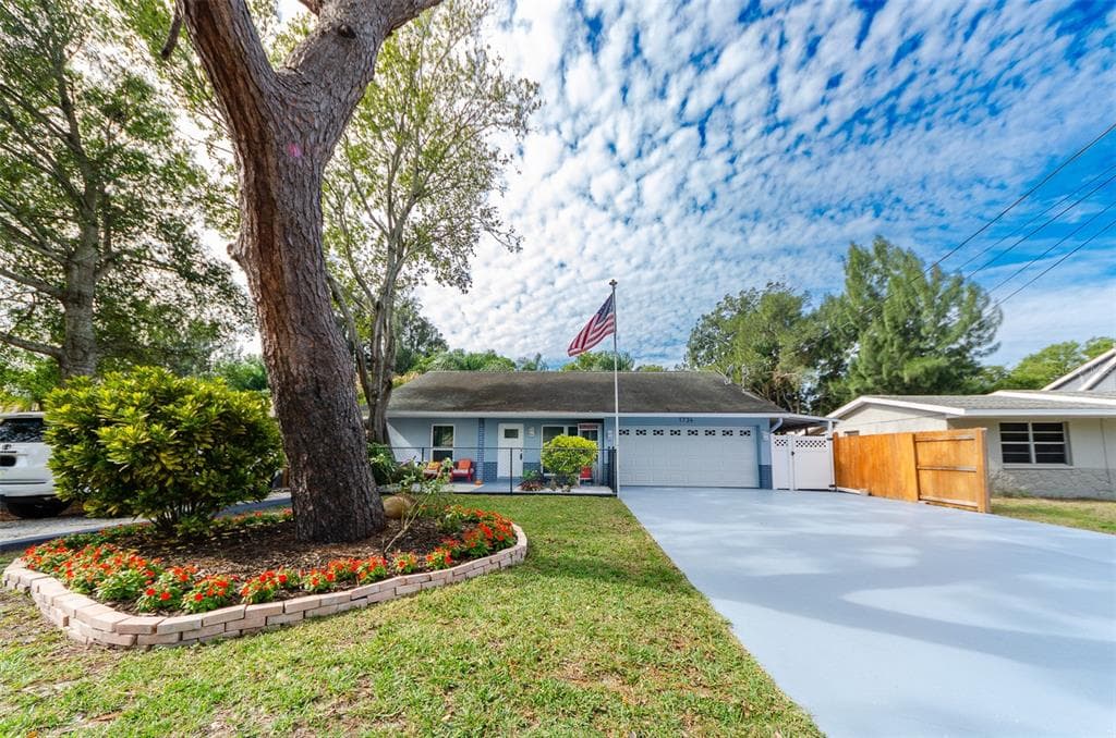 1734 ALBEMARLE ROAD CLEARWATER, FL 33764