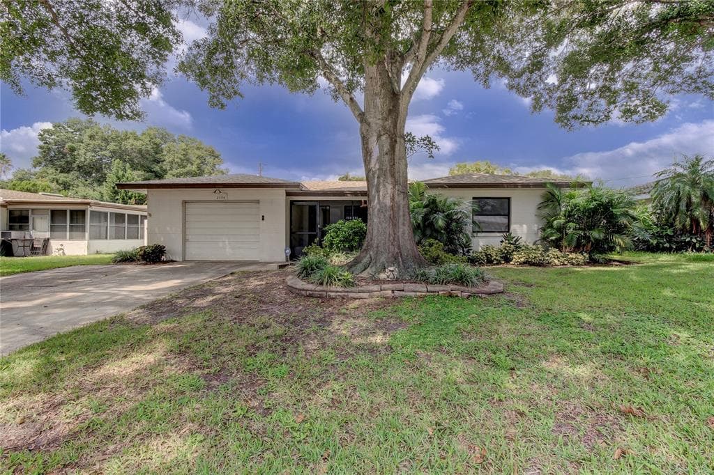 2356 MICHAEL LANE CLEARWATER, FL 33763