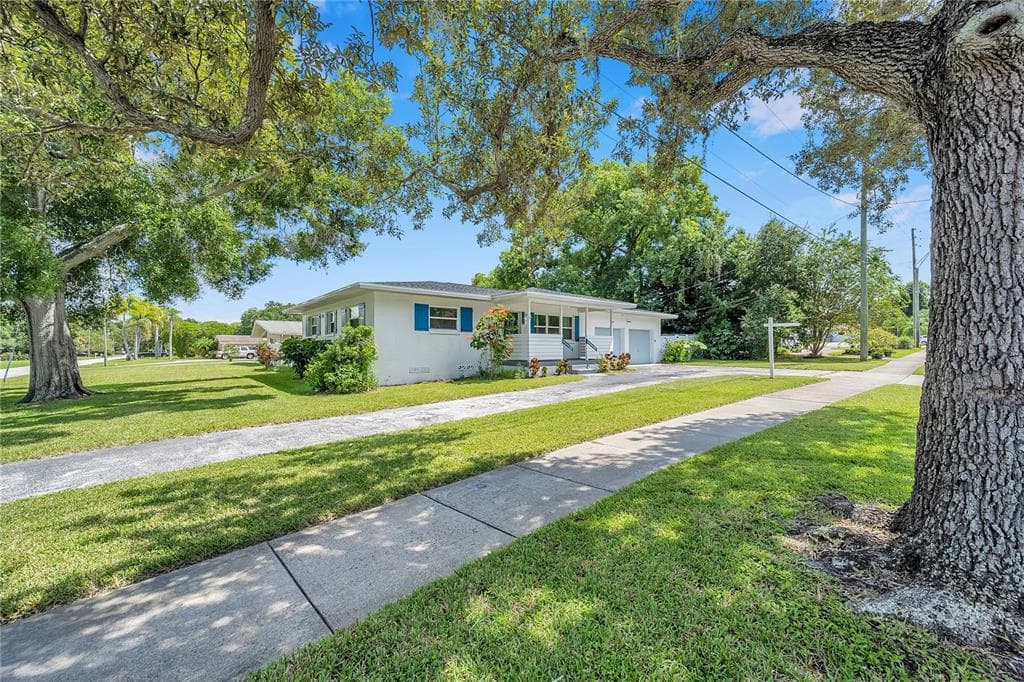 1263 S KEENE ROAD CLEARWATER, FL 33756