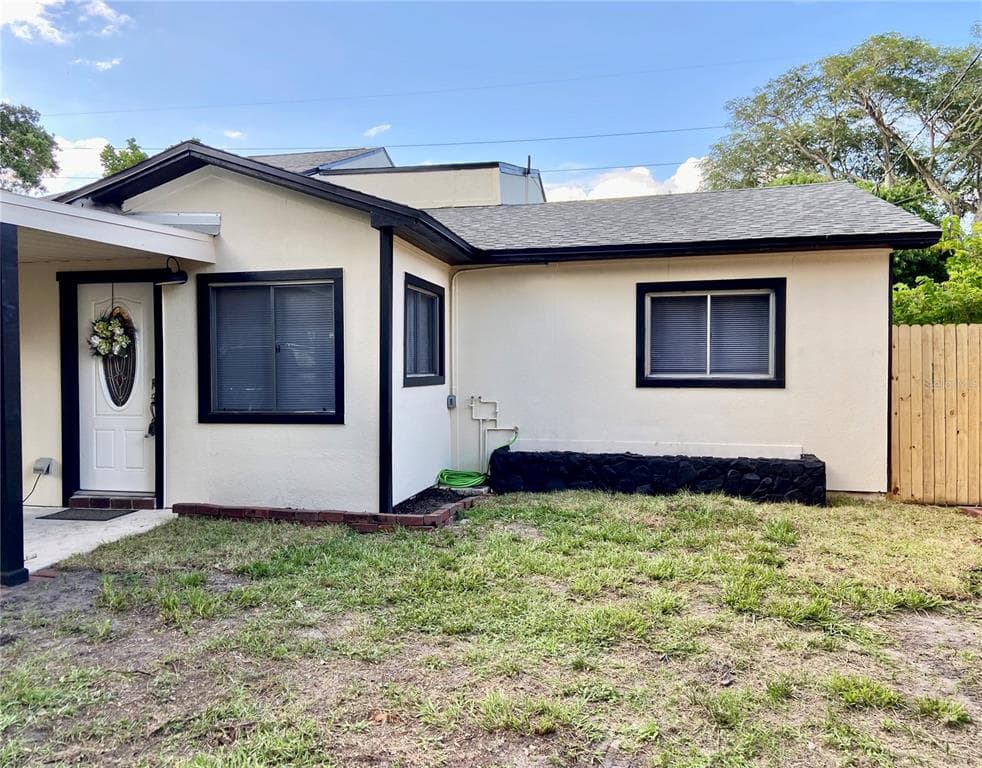 10909 61ST AVENUE SEMINOLE, FL 33772