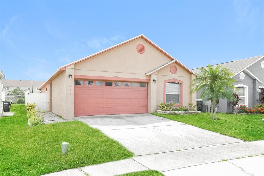 6833 EBANS BEND ORLANDO, FL 32807