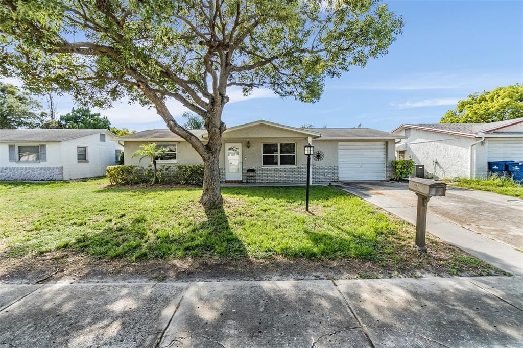 9331 SAINT REGIS LANE PORT RICHEY, FL 34668