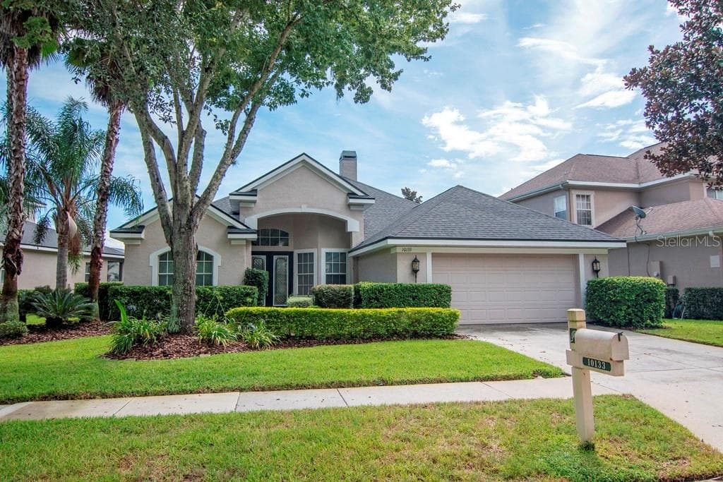 10133 DEERCLIFF DRIVE TAMPA, FL 33647