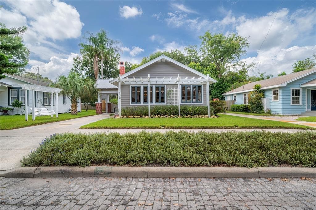 212 W THOMAS STREET TAMPA, FL 33604