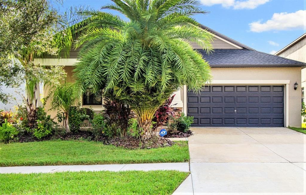 13915 ROSEATE TERN LANE RIVERVIEW, FL 33579