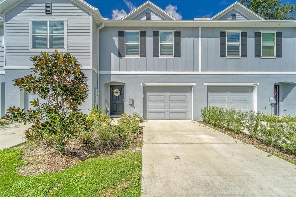 4744 SPATTER DOCK STREET TAMPA, FL 33610