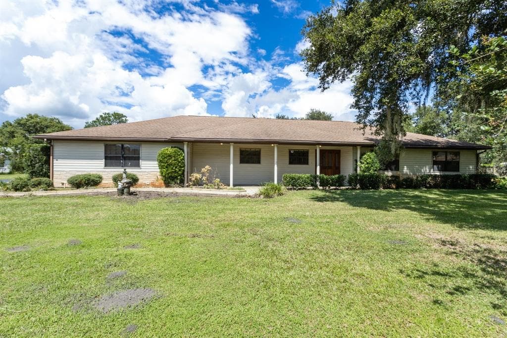 4502 POST HOUSE DRIVE PLANT CITY, FL 33565