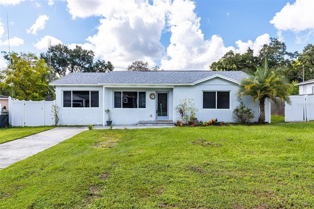 1722 W ELDRED DRIVE TAMPA, FL 33603