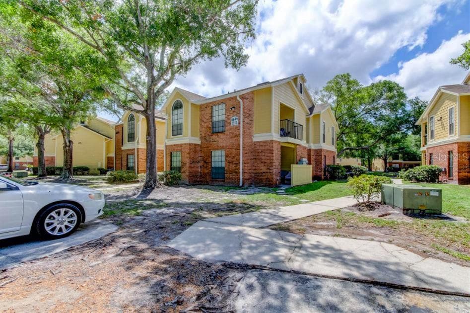 8647 FANCY FINCH DRIVE UNIT 201 TAMPA, FL 33614