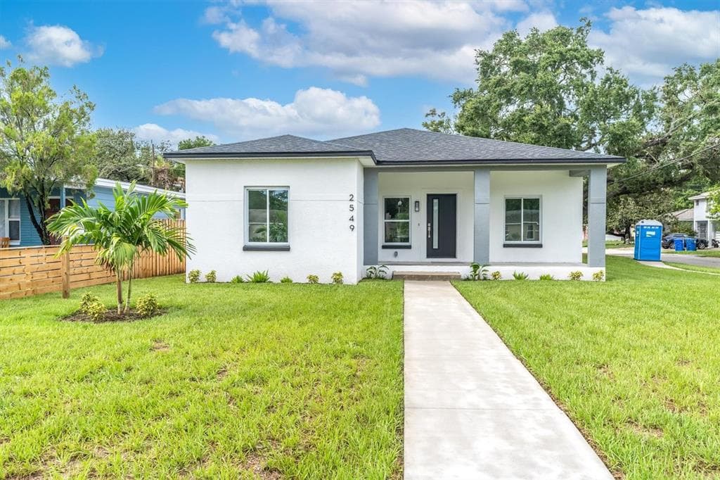 2549 15TH AVENUE S ST PETERSBURG, FL 33712