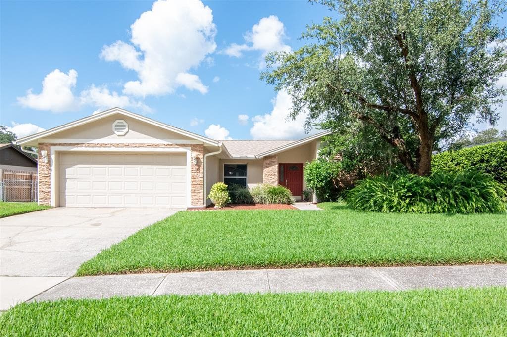 17604 FALLOWFIELD DRIVE LUTZ, FL 33549