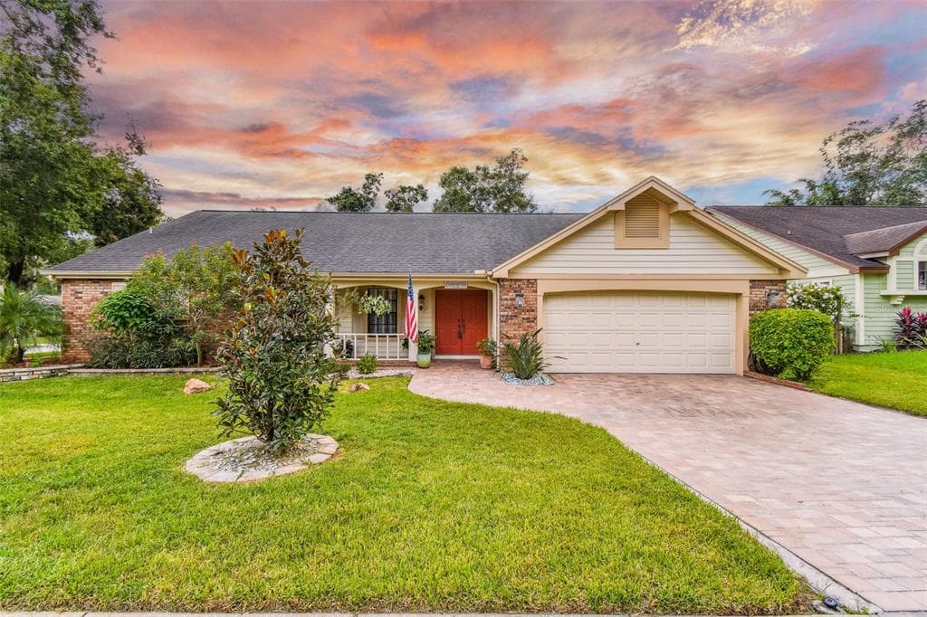 3588 ROLLING TRAIL