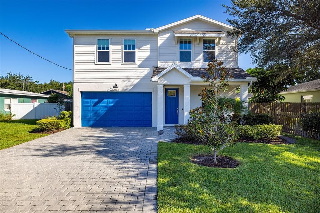 3903 W ESTRELLA STREET TAMPA, FL 33629