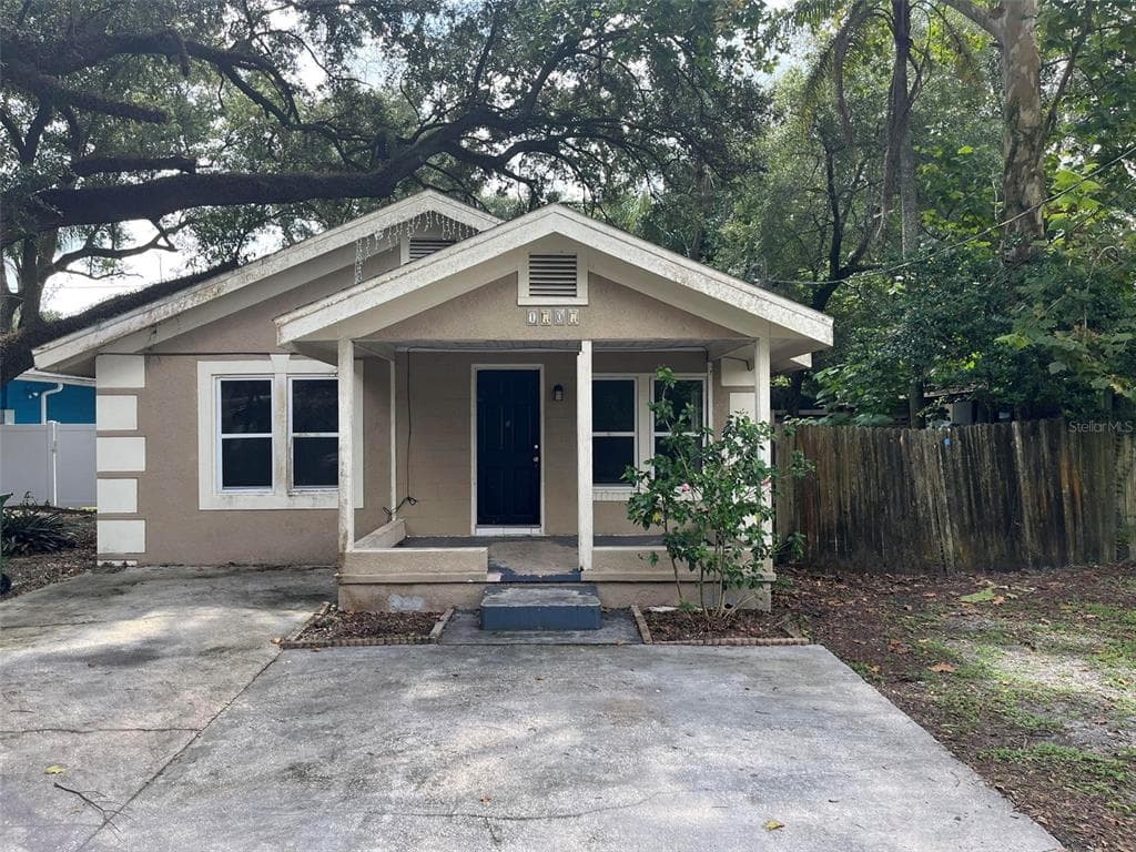 1707 E DIANA STREET TAMPA, FL 33610