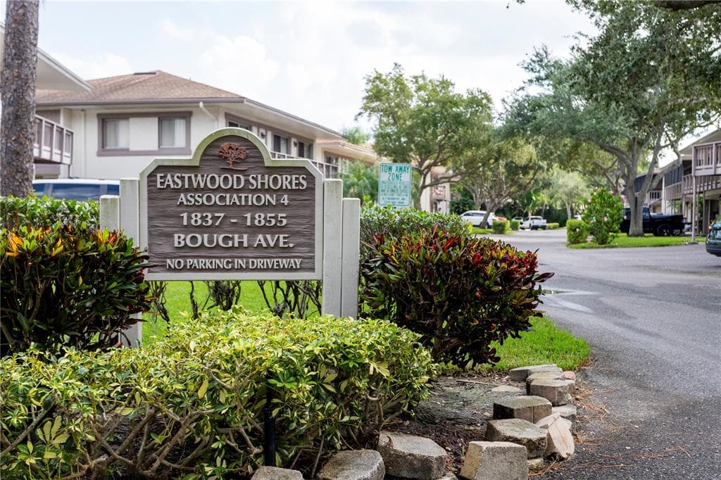 1853 BOUGH AVENUE UNIT A CLEARWATER, FL 33760