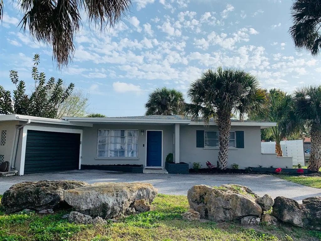 3100 WEBBER STREET SARASOTA, FL 34239