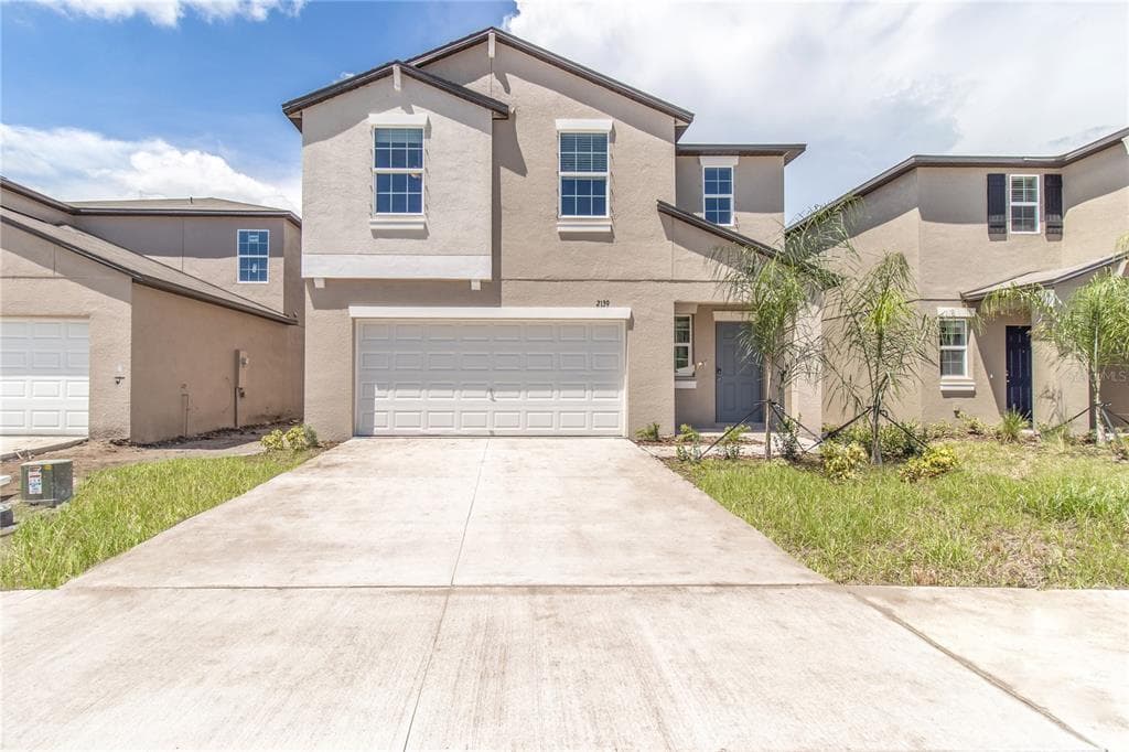 2139 STELLAR BRILLIANCE WAY LUTZ, FL 33558