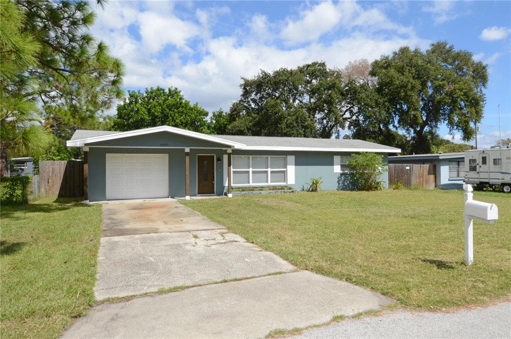 10249 107TH AVENUE N LARGO, FL 33773